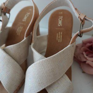 TOMS Pearlized Metallic Woven Heels